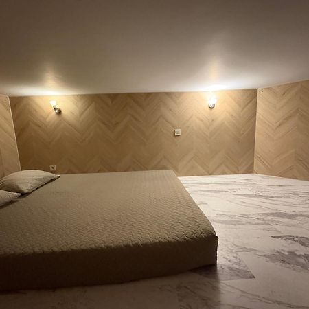 Cat Garden Premium Apartments Riga Exterior photo